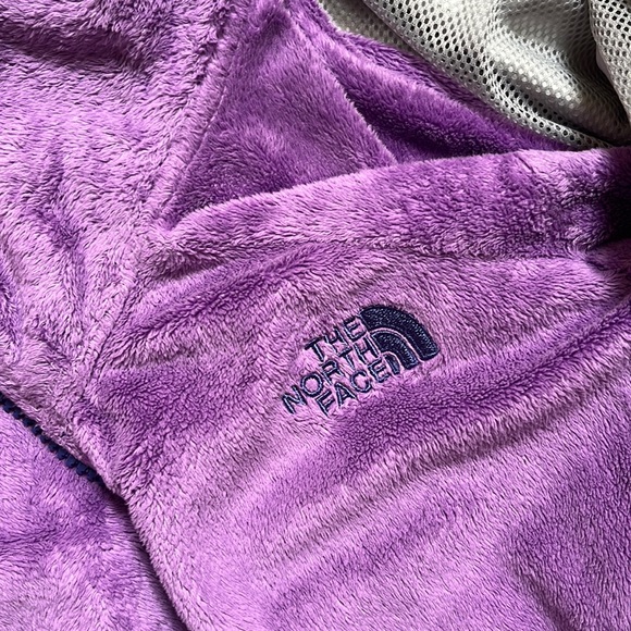 North Face two jackets in one! Double-Lined, Fleece Interior Waterproof Jacket - Picture 3 of 7